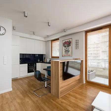 New Comfort 569 Apartment